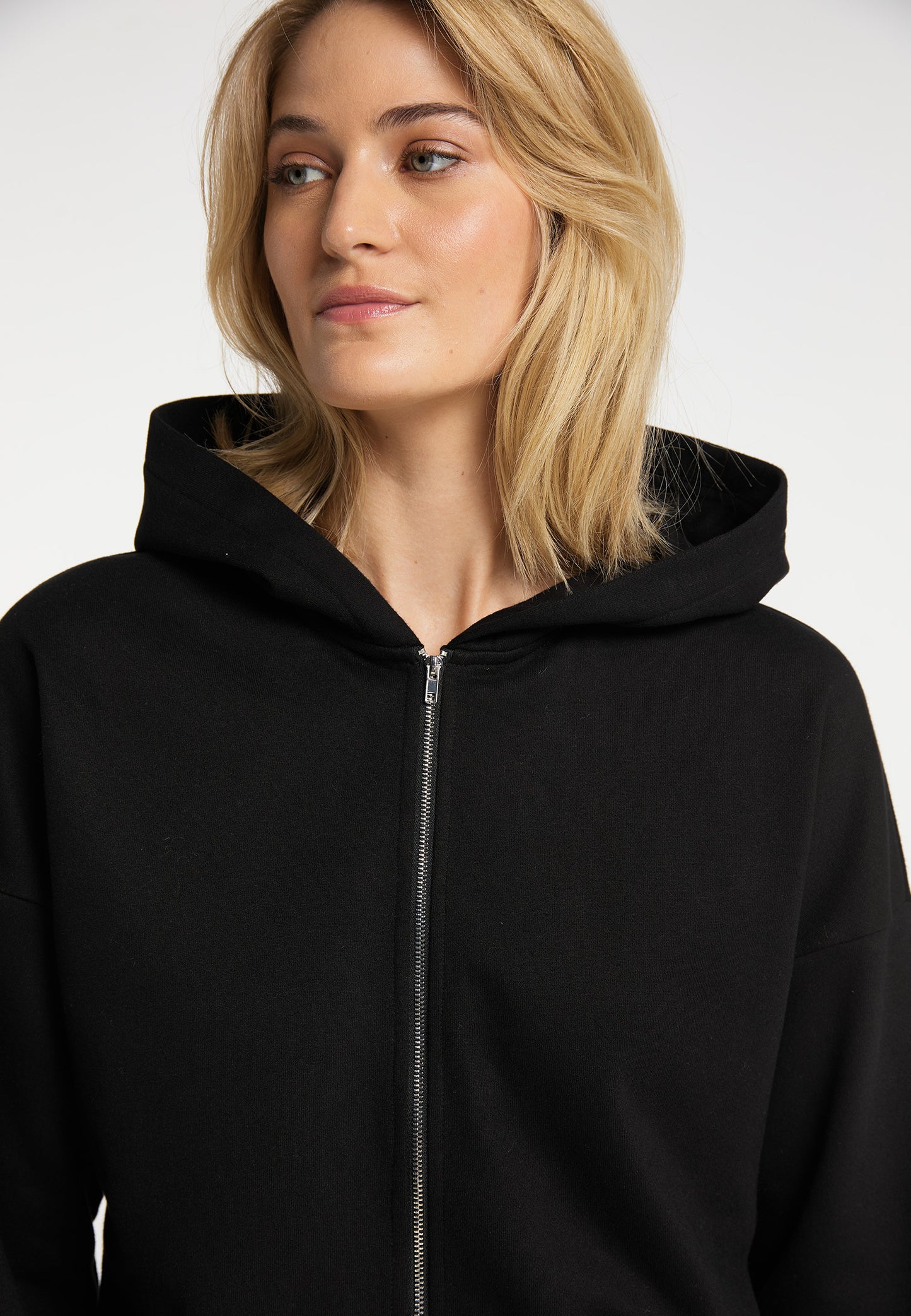 usha BLUE LABEL women's sweat jacket