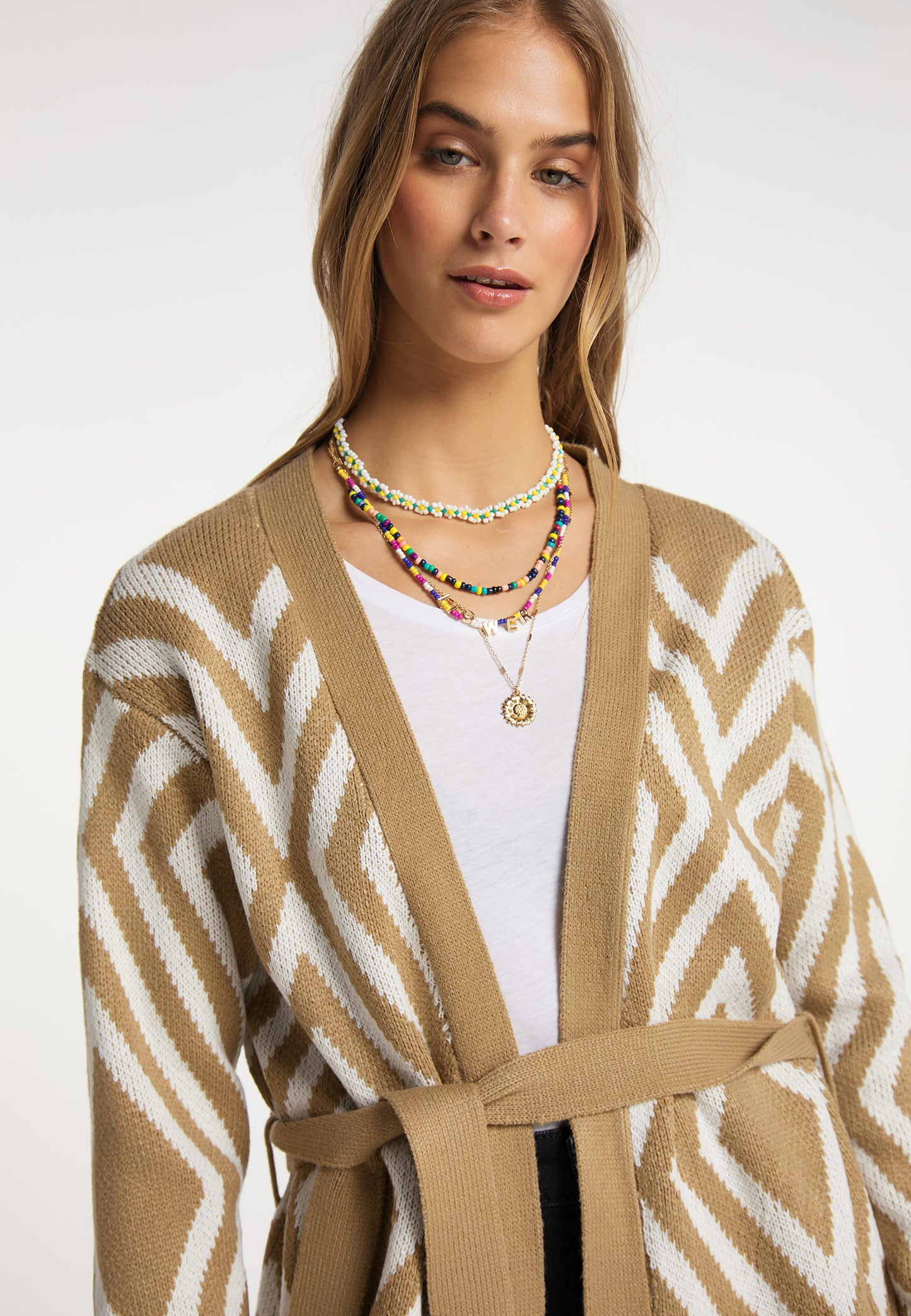 IZIA women's cardigan