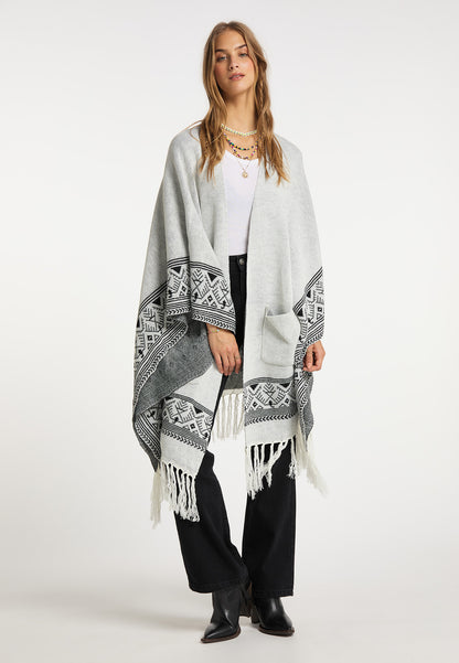 IZIA women's knit poncho