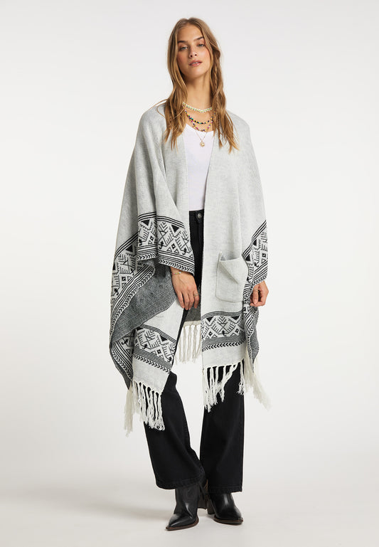 IZIA women's knit poncho