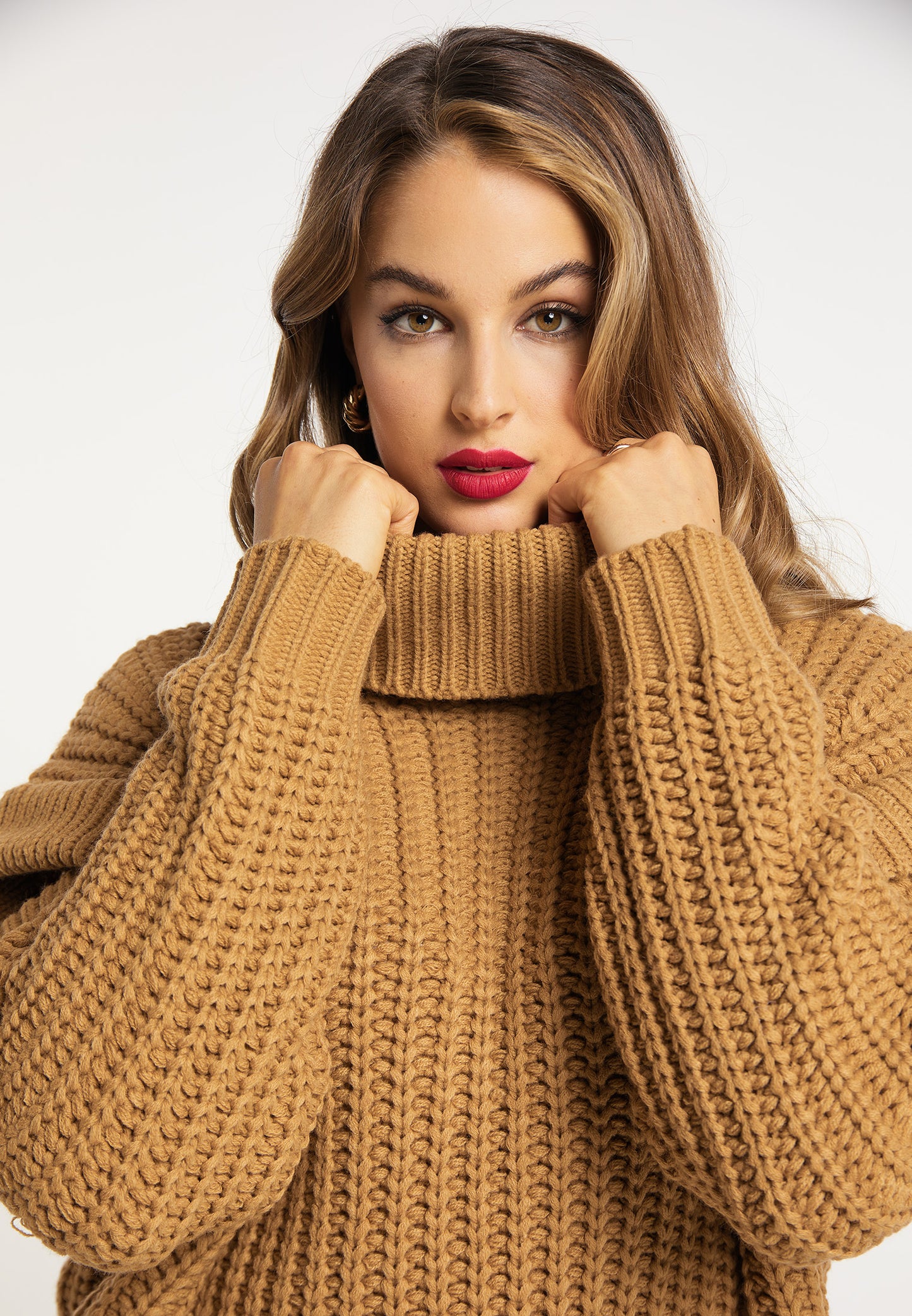 faina damski sweter dzianinowy