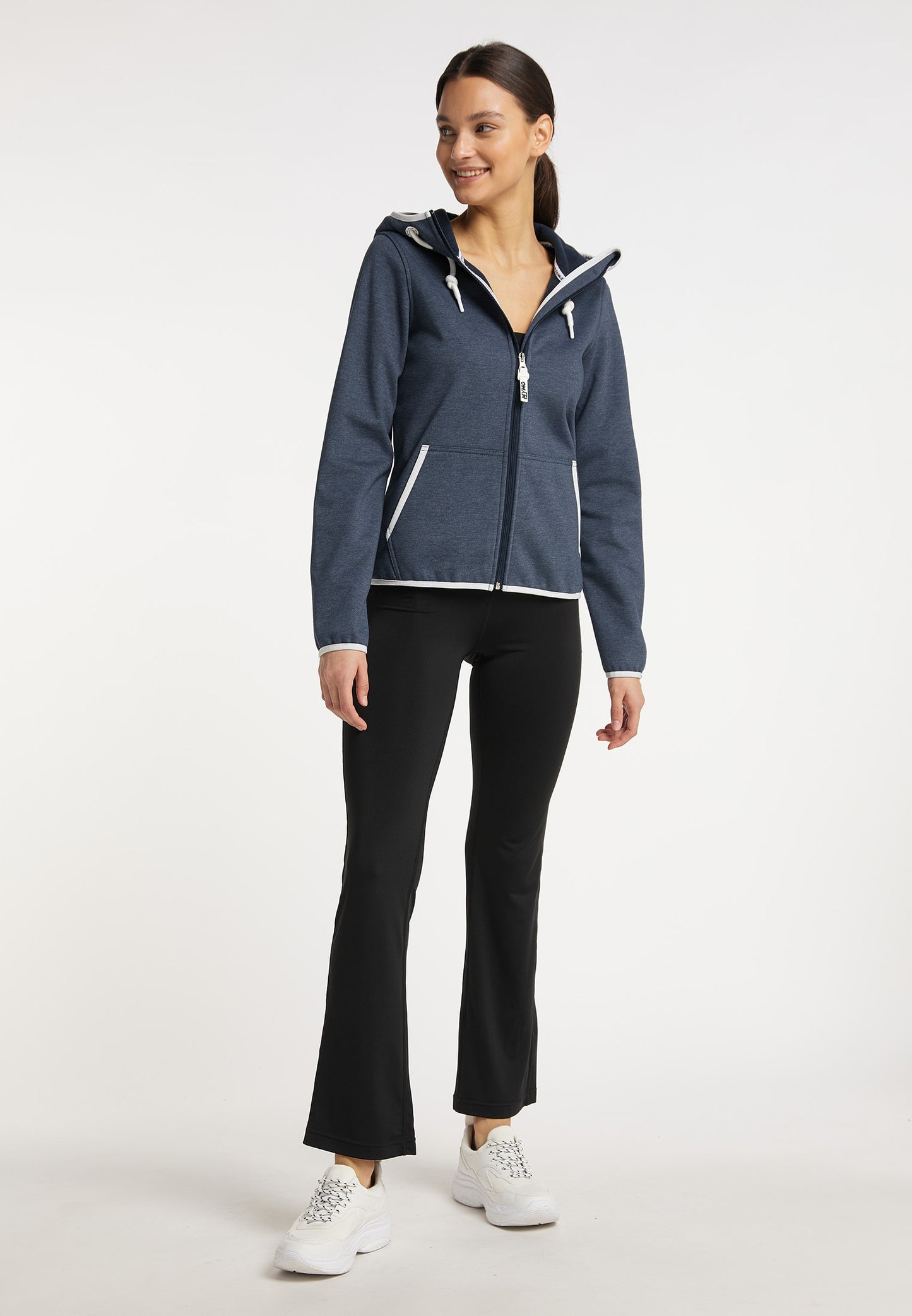 myMo ATHLSR women's functional jacket