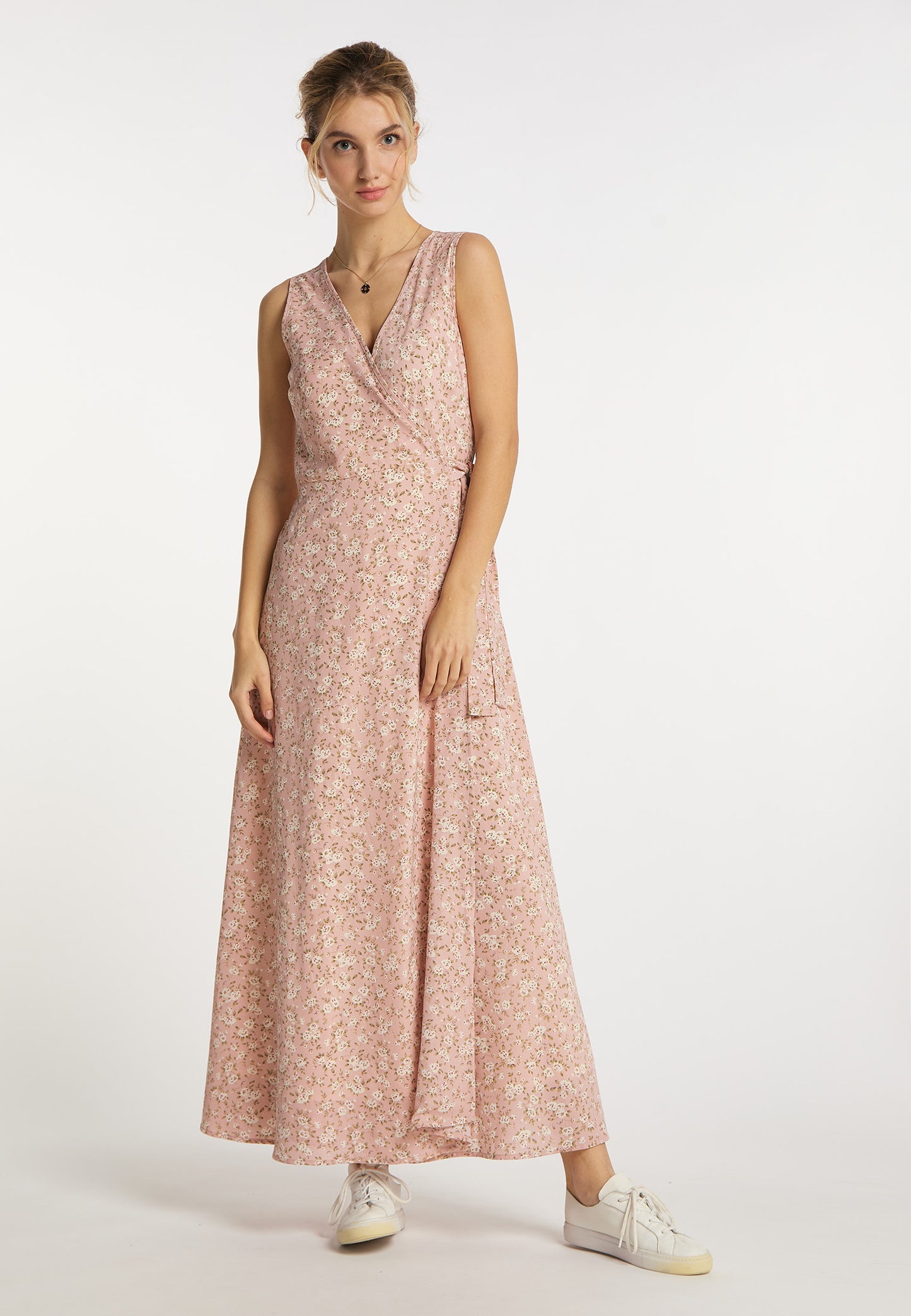 DreiMaster Vintage women's maxi dress with all-over print