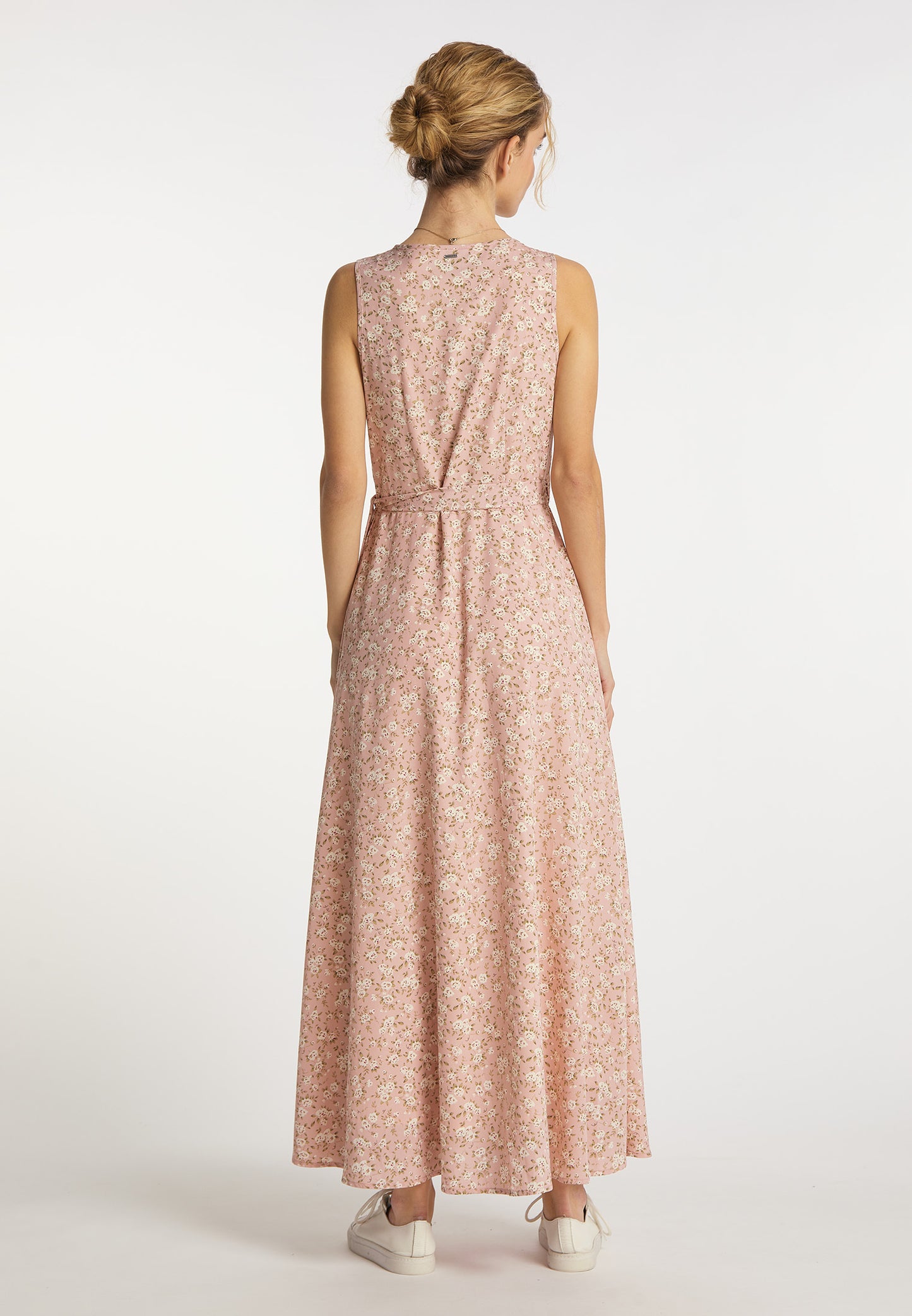 DreiMaster Vintage women's maxi dress with all-over print