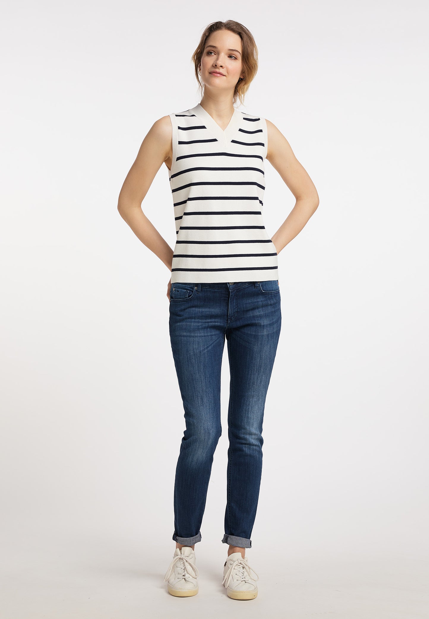 DreiMaster Maritim women's knit sweater vest