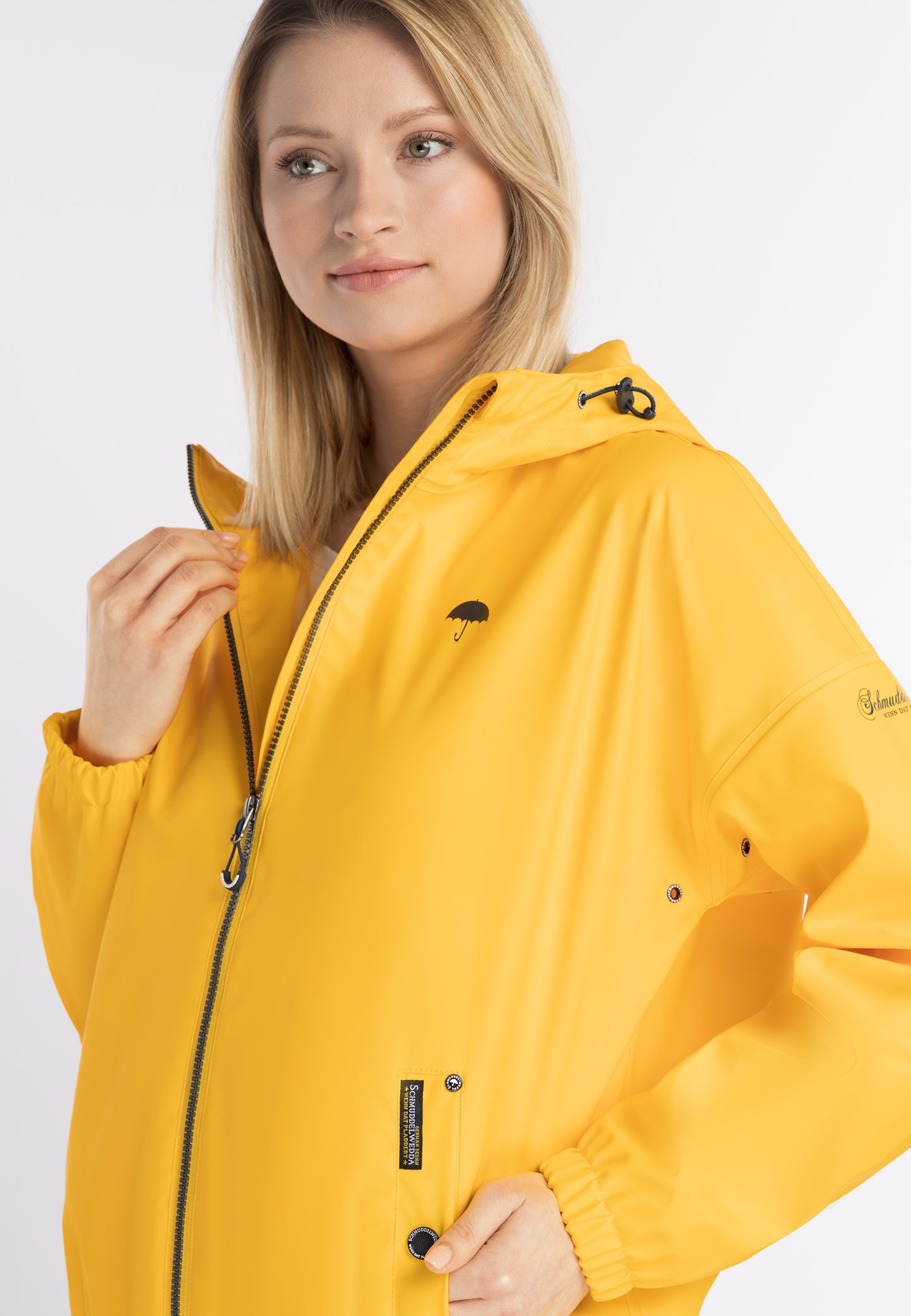 Schmuddelwedda women's rain jacket