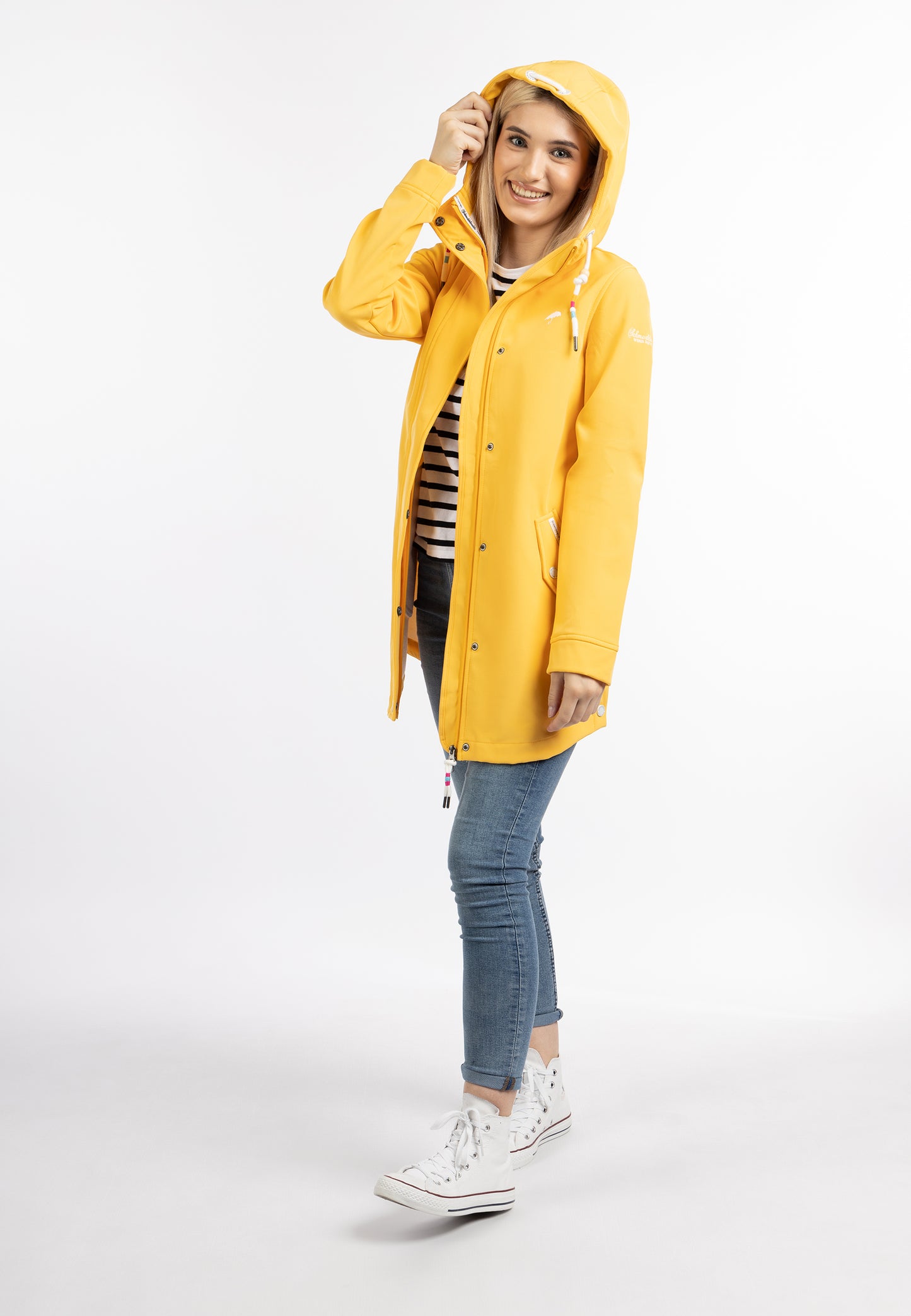 Schmuddelwedda women's short coat made of softshell