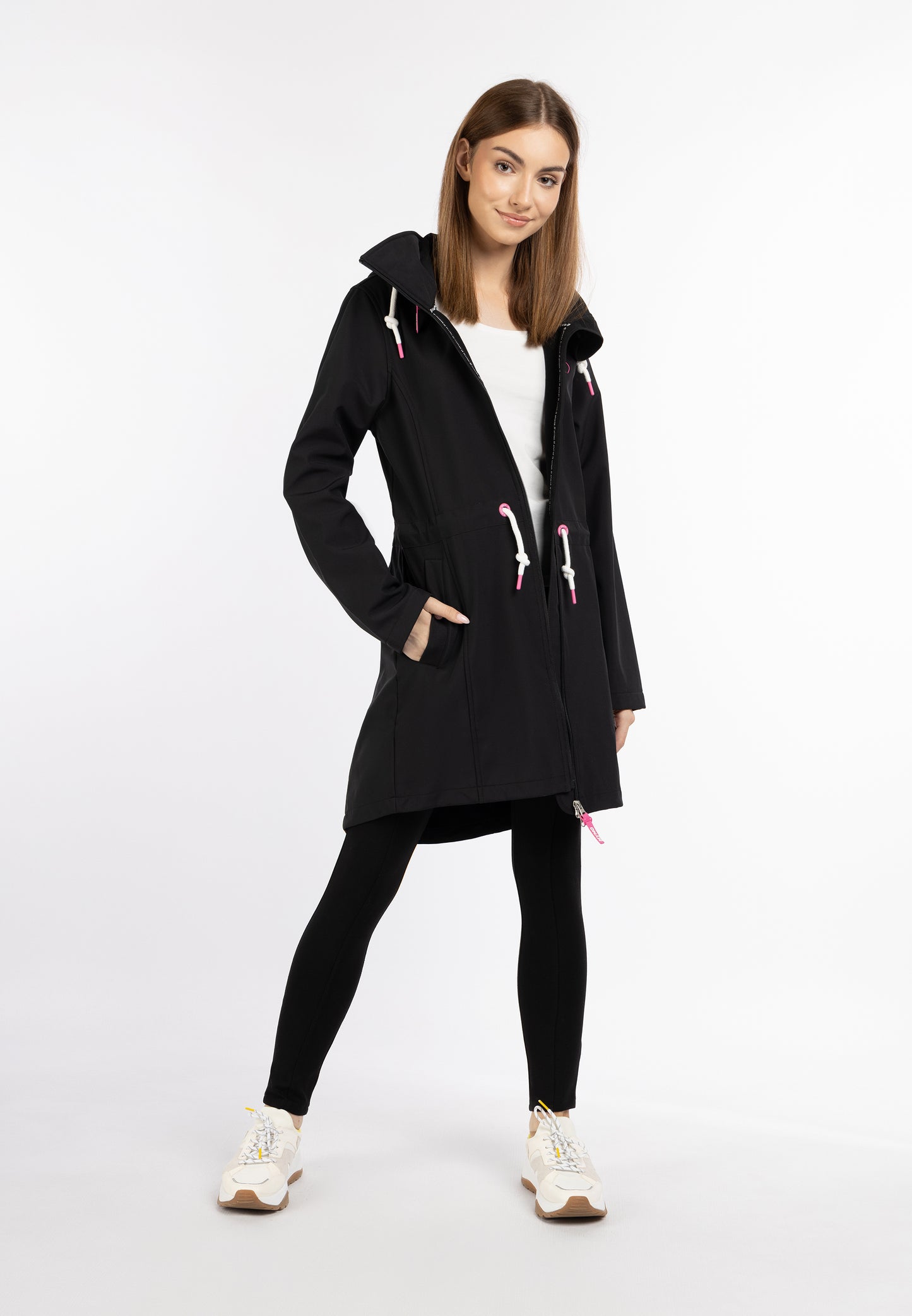 myMo ATHLSR women's softshell coat