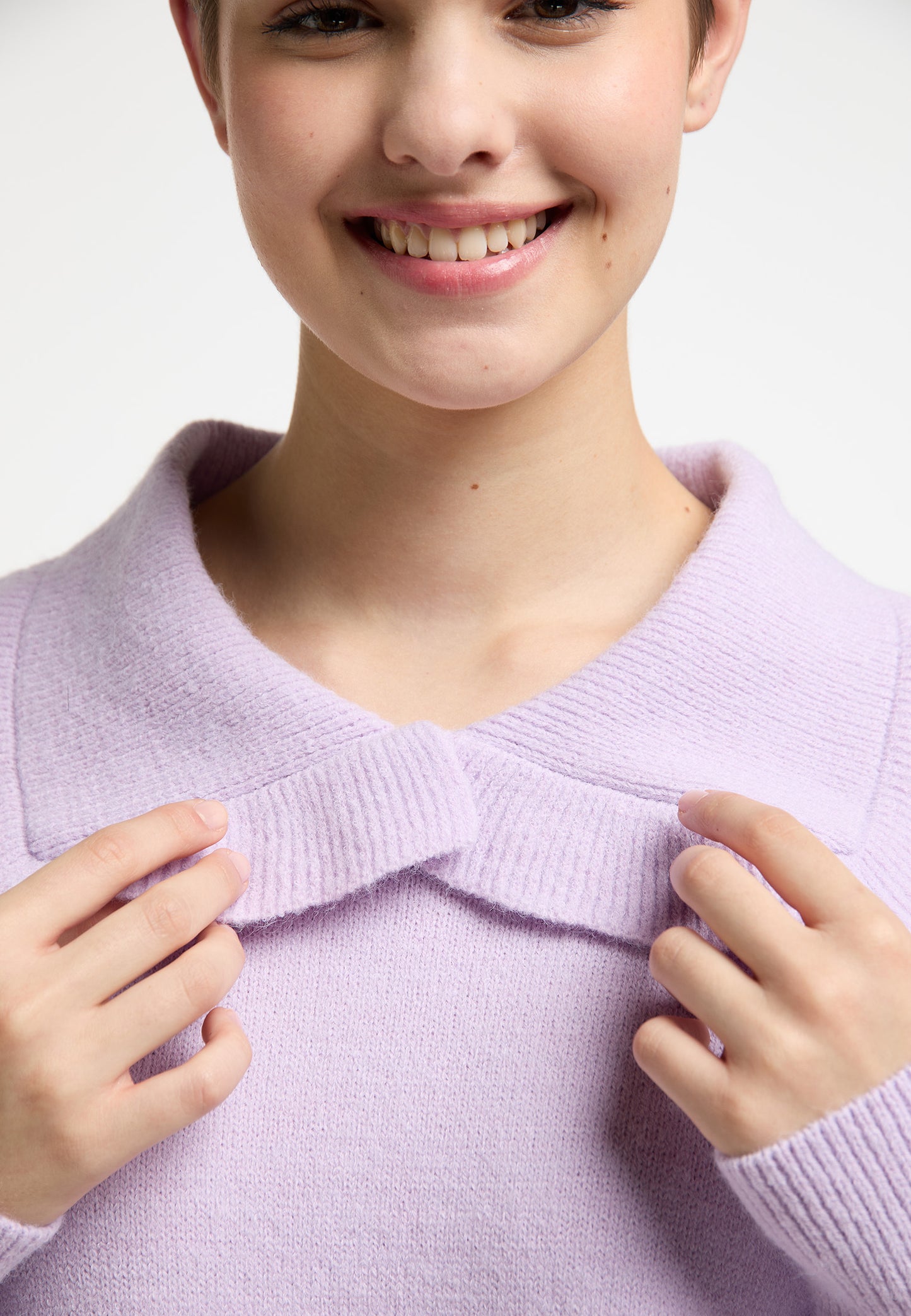 myMo women's knitted sweater