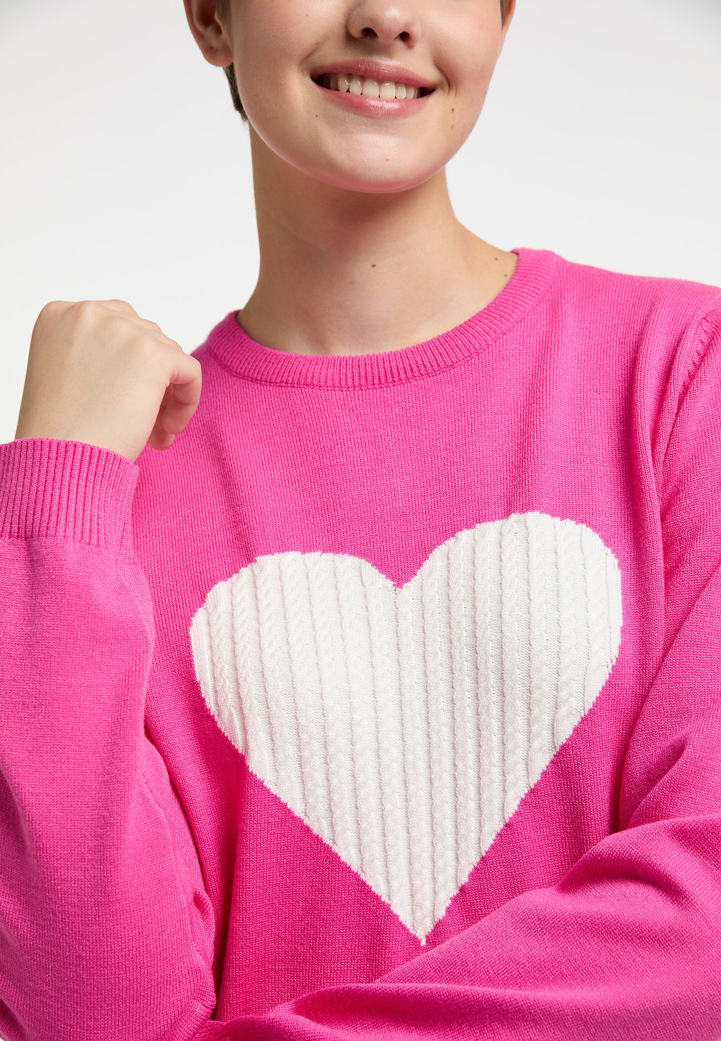 myMo women's knitted sweater