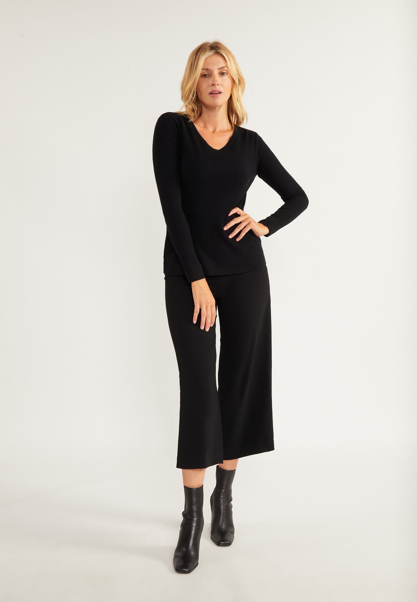 usha BLACK LABEL women's knit sweater