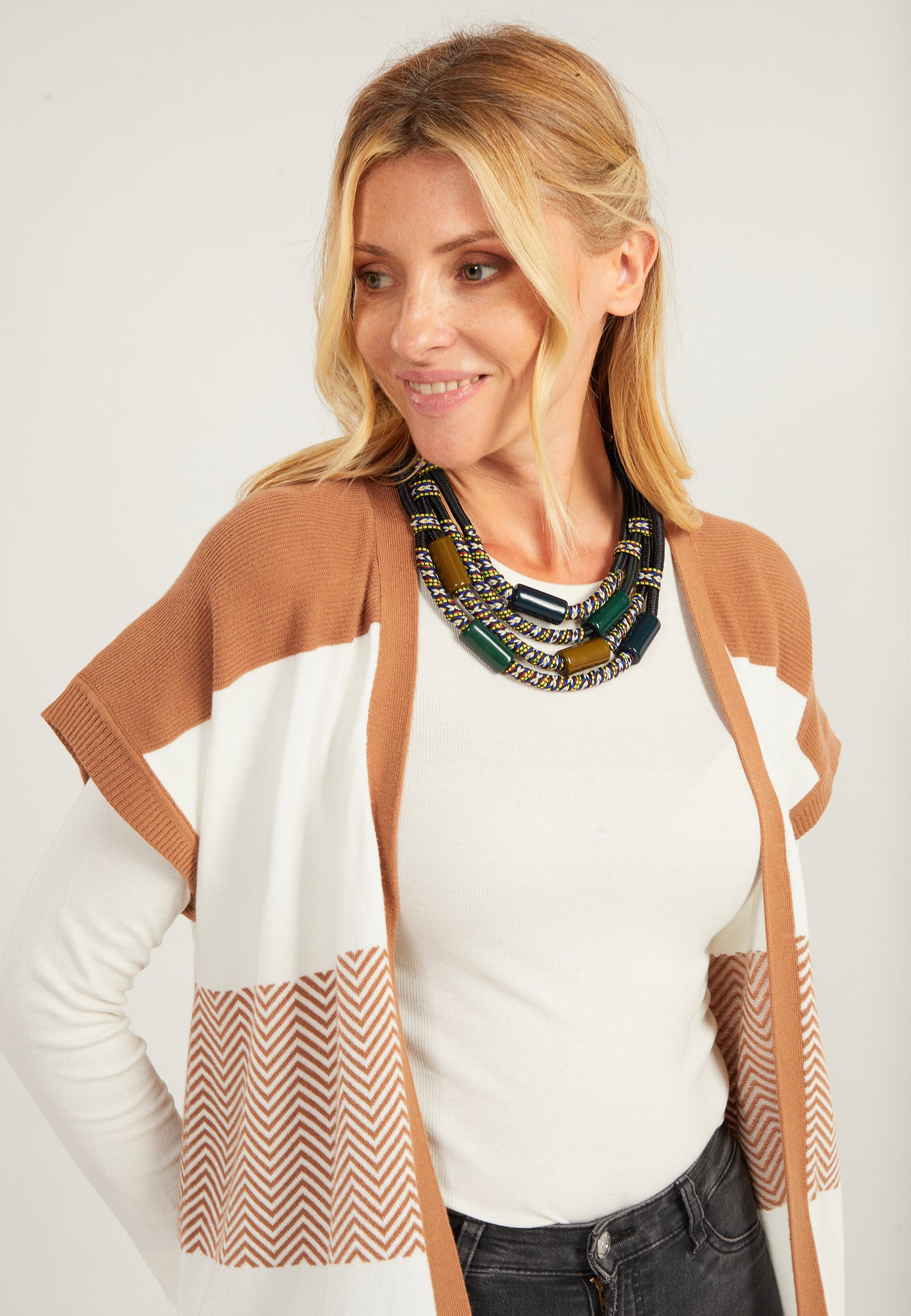 usha FESTIVAL women's knitted vest