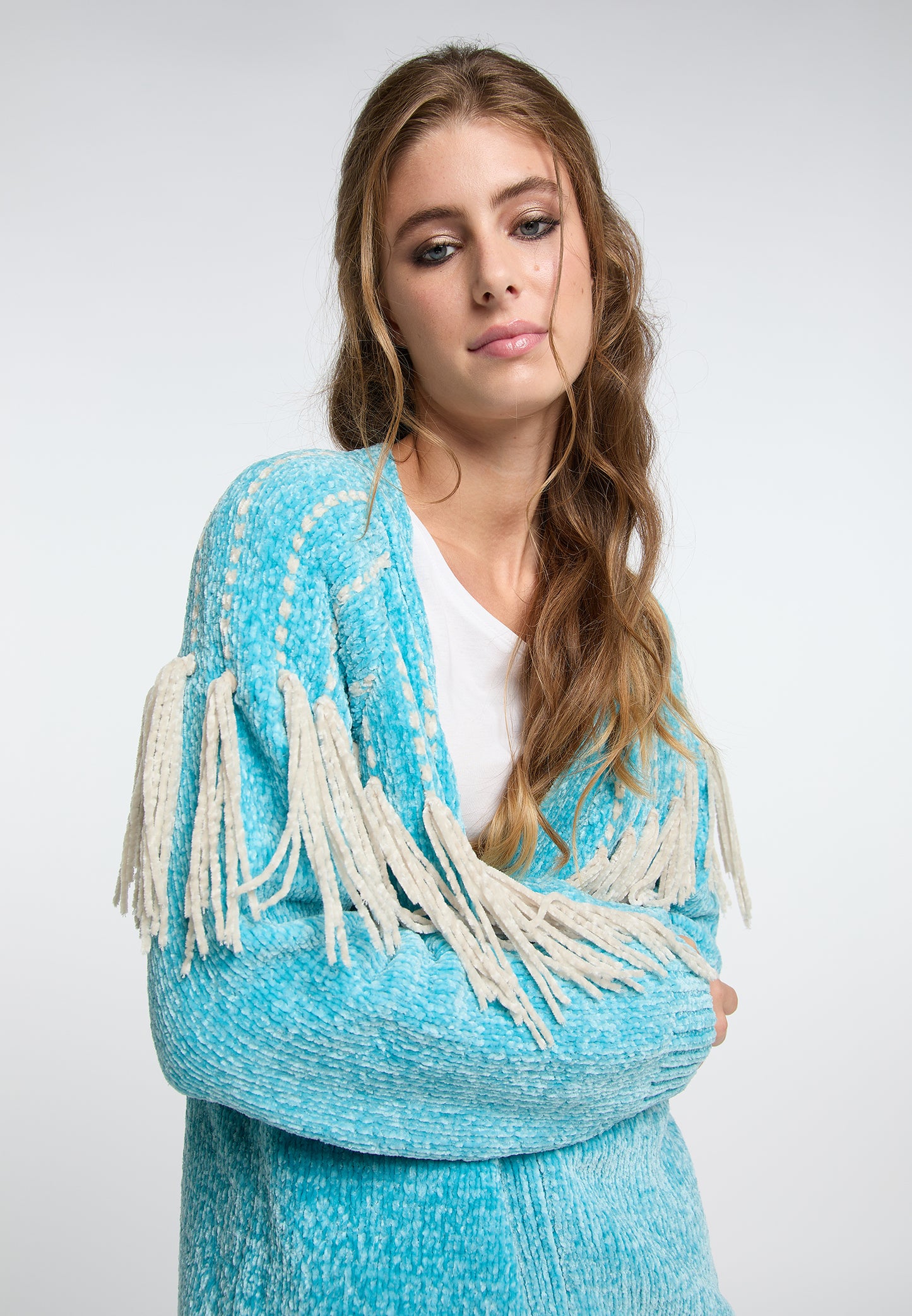 IZIA women's chenille cardigan