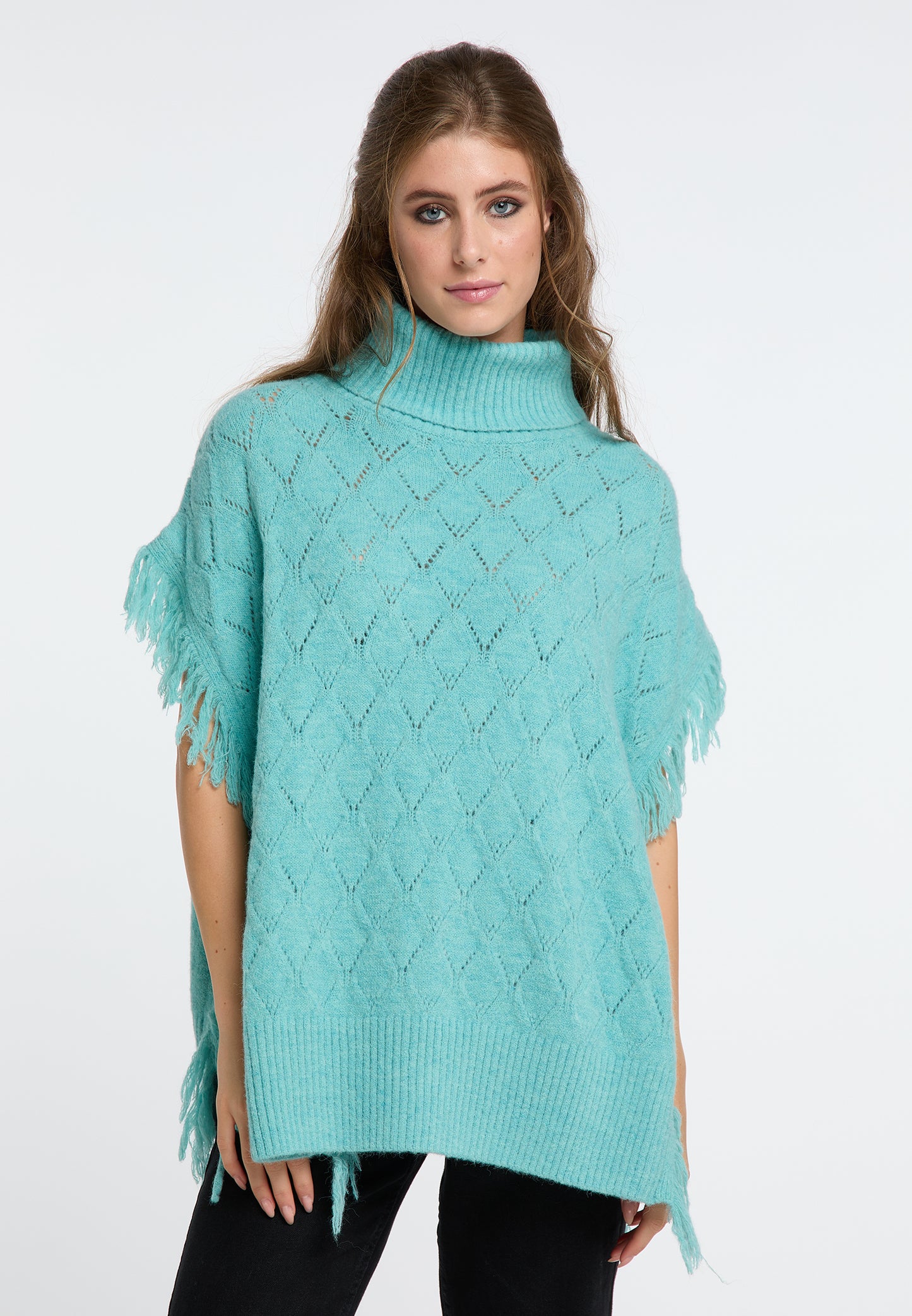 IZIA women's knit poncho