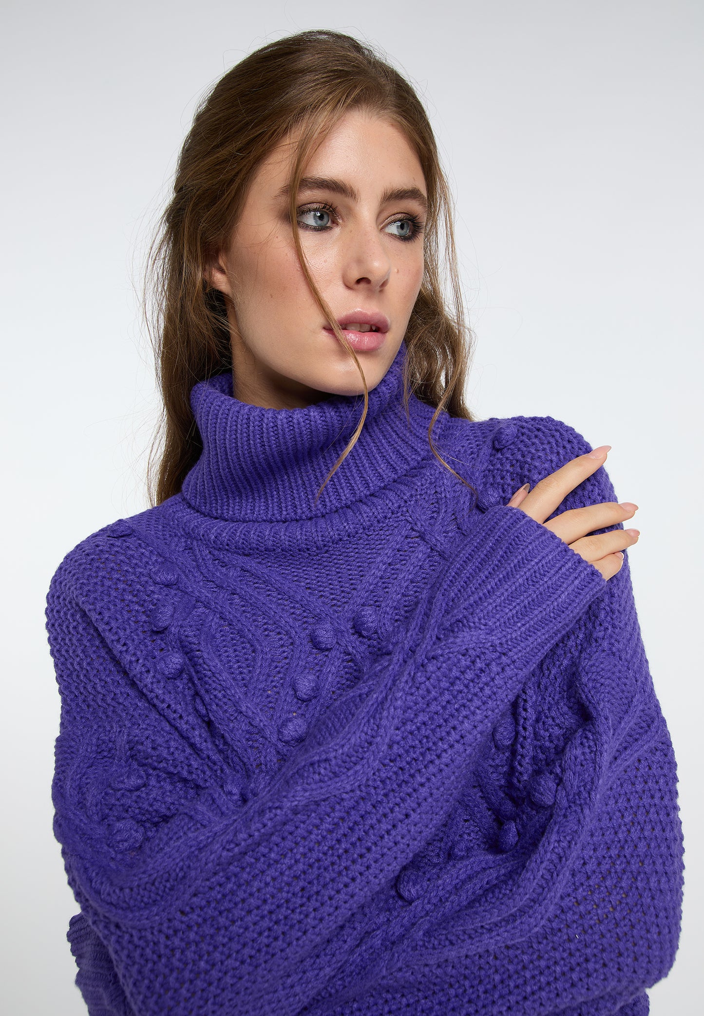 IZIA damski sweter z golfem