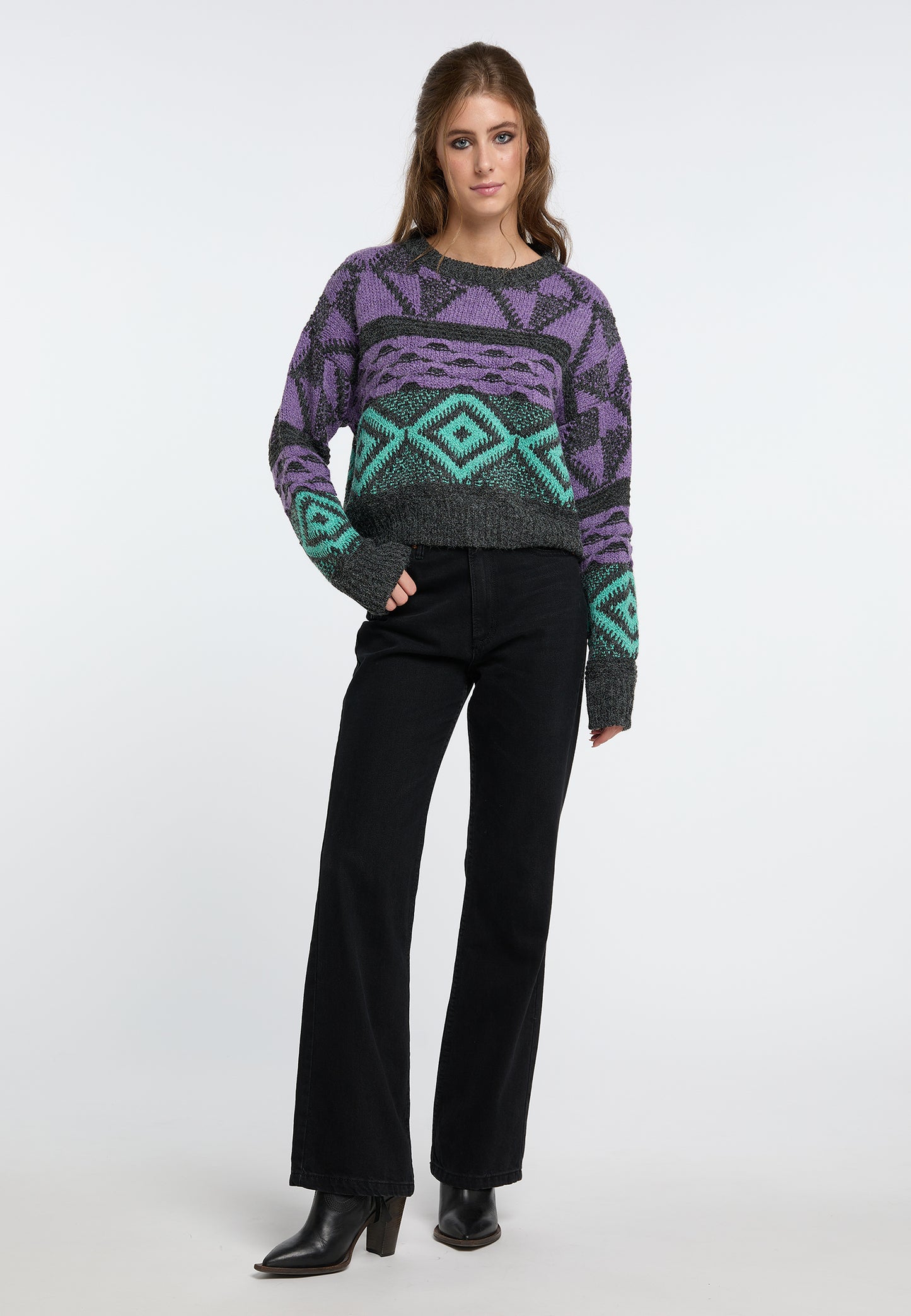 IZIA women's knit sweater