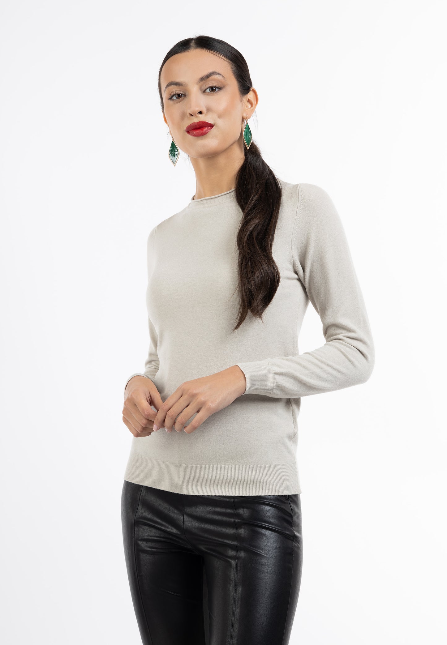 faina women's sweater