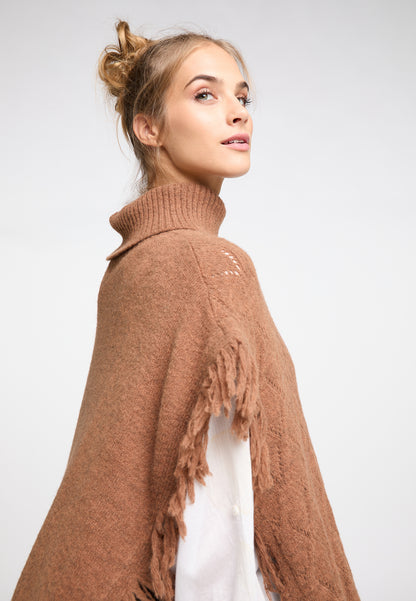 IZIA women's knit poncho