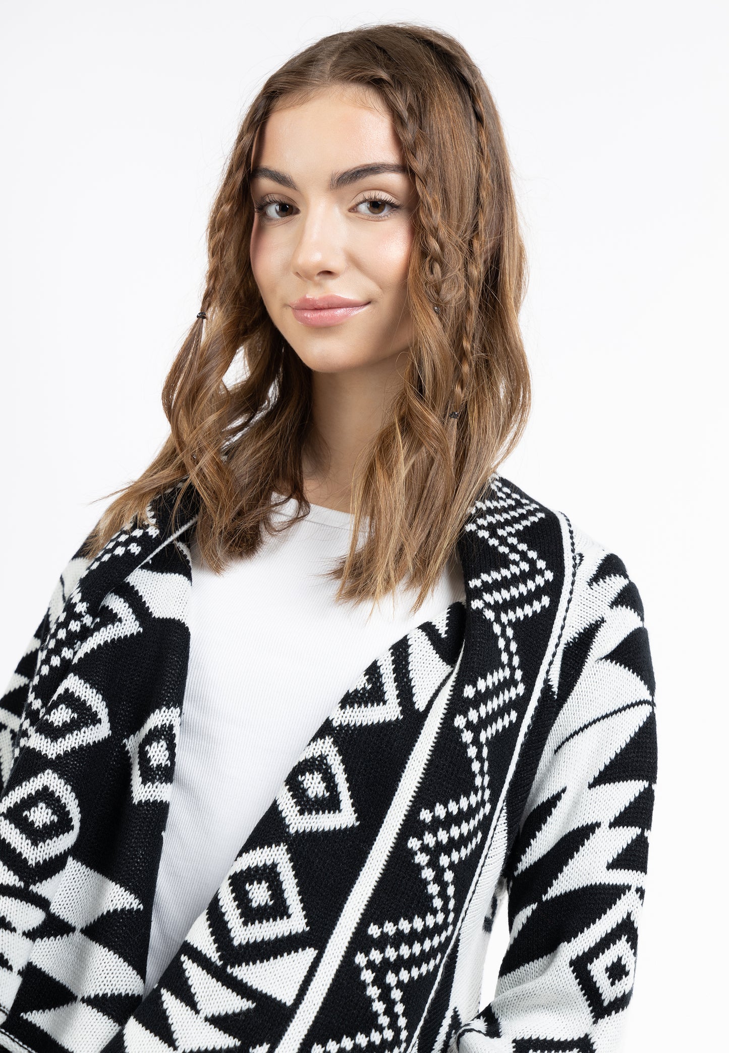 IZIA women's open knit cardigan
