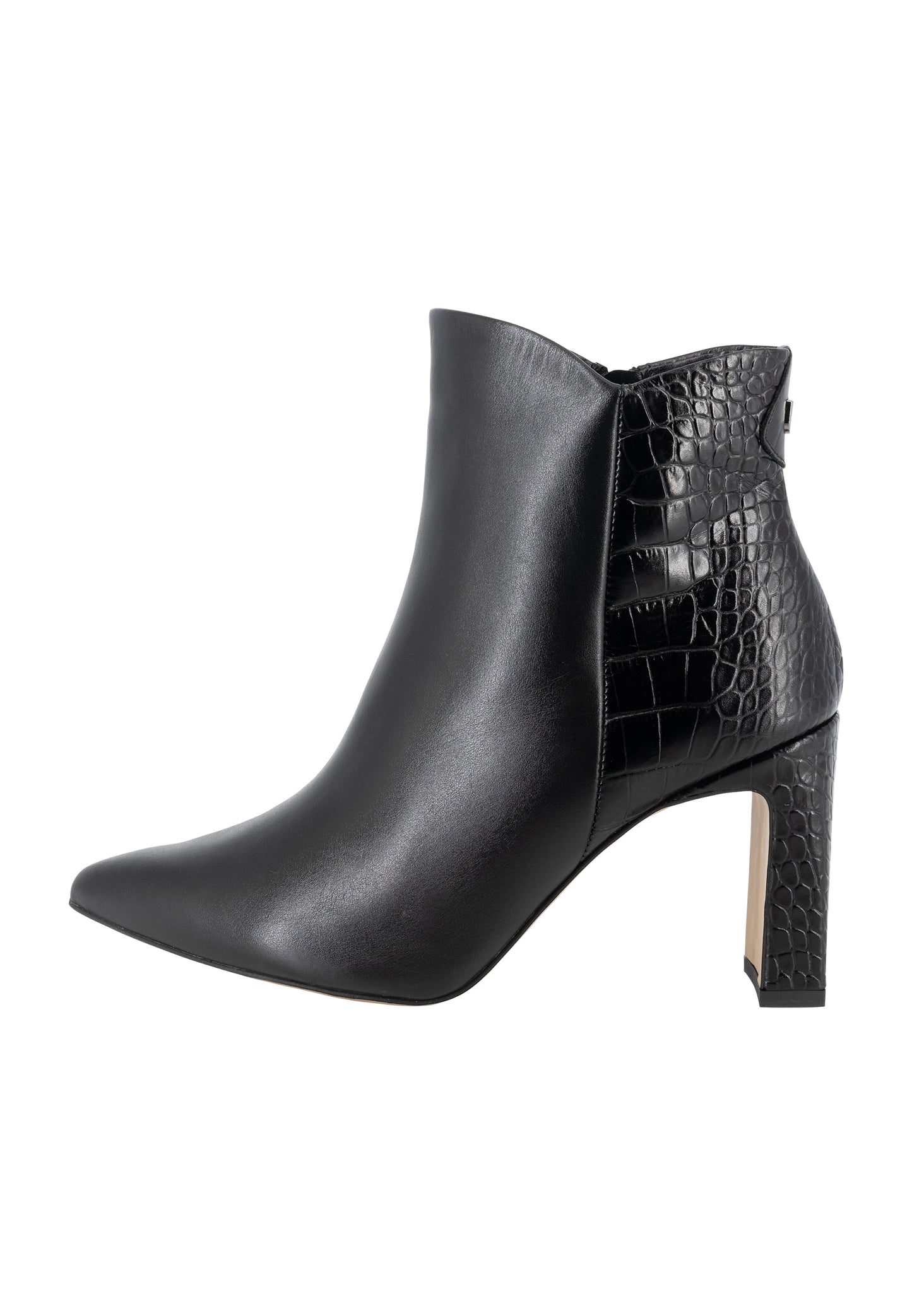 faina women's ankle boot