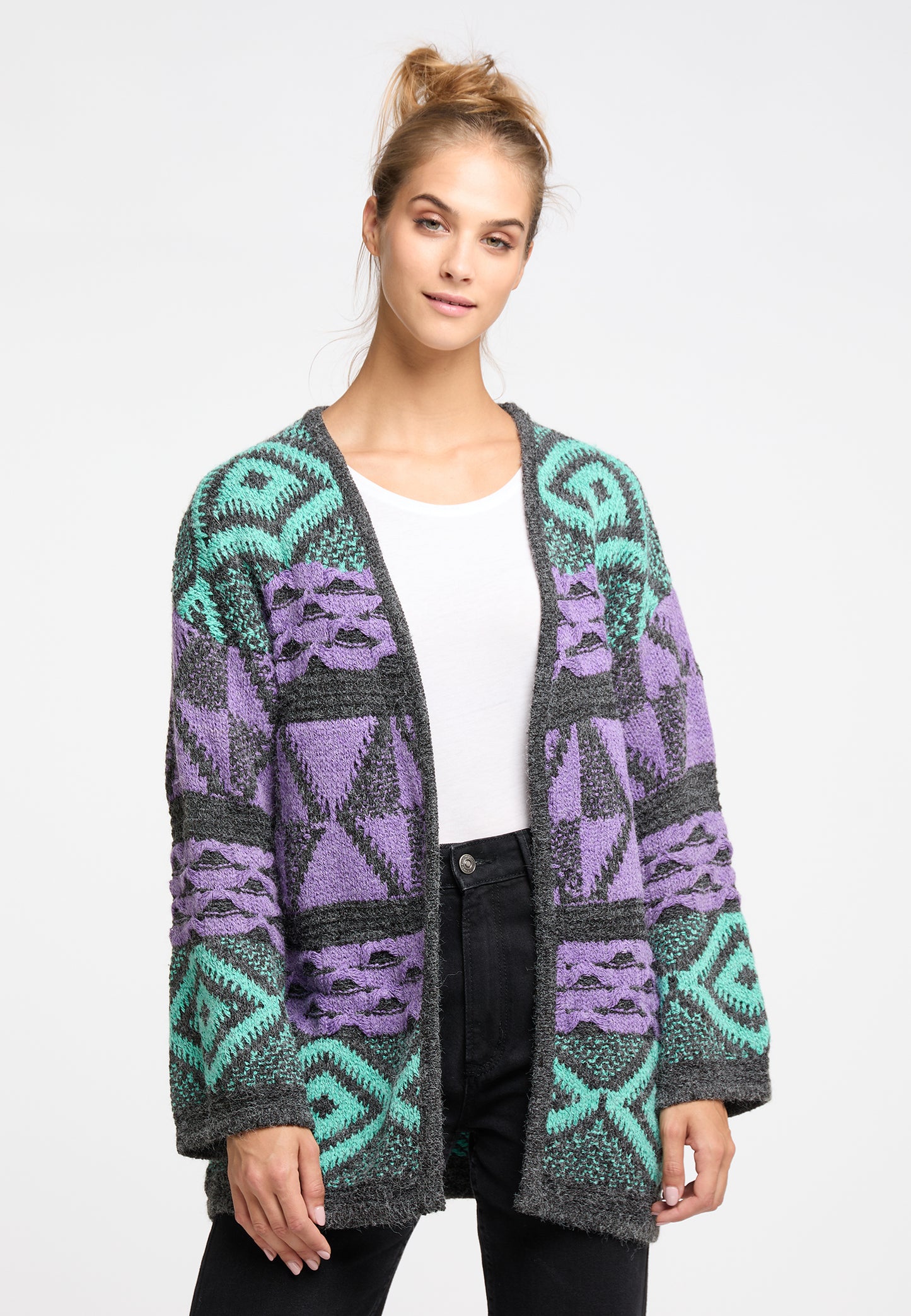 IZIA women's open cardigan