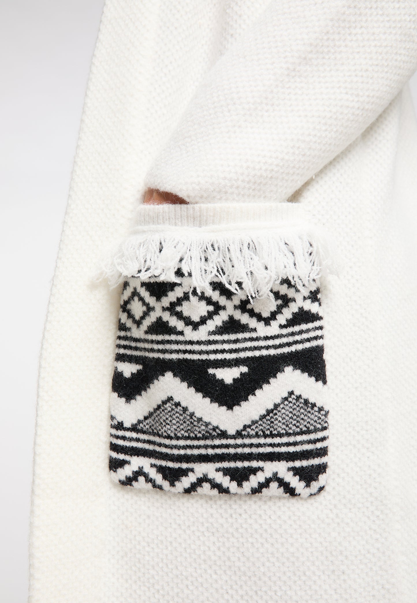 IZIA women's knit cardigan