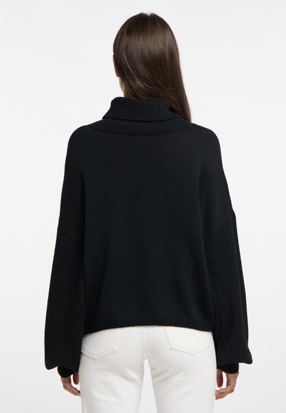 RISA women's knit turtleneck sweater