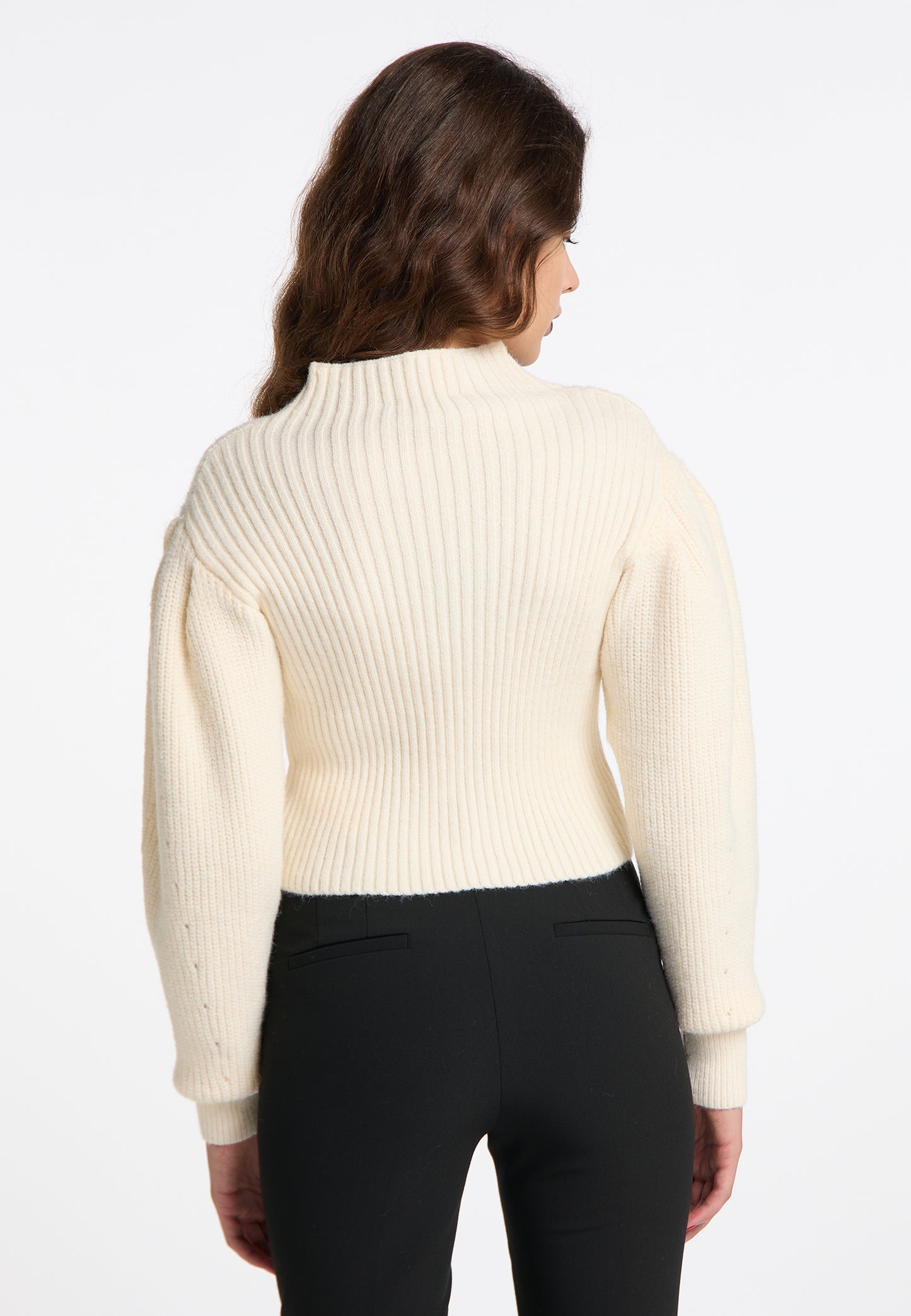 faina women's knitted sweater