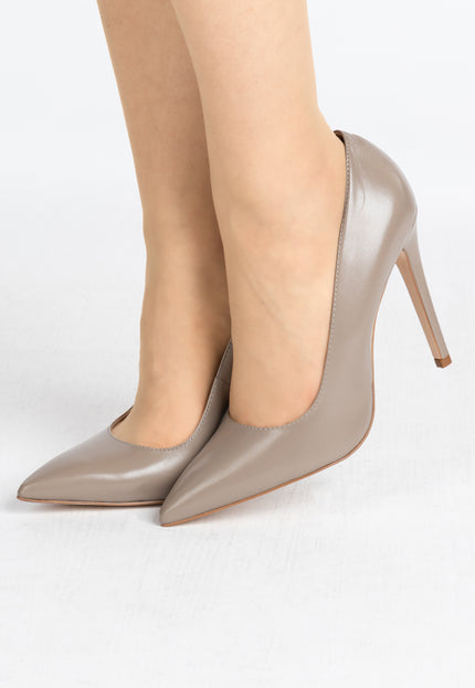 faina Women's Pumps