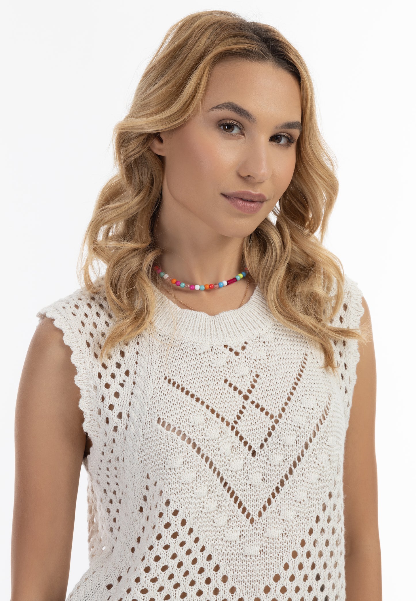 IZIA women's knitted sweater vest