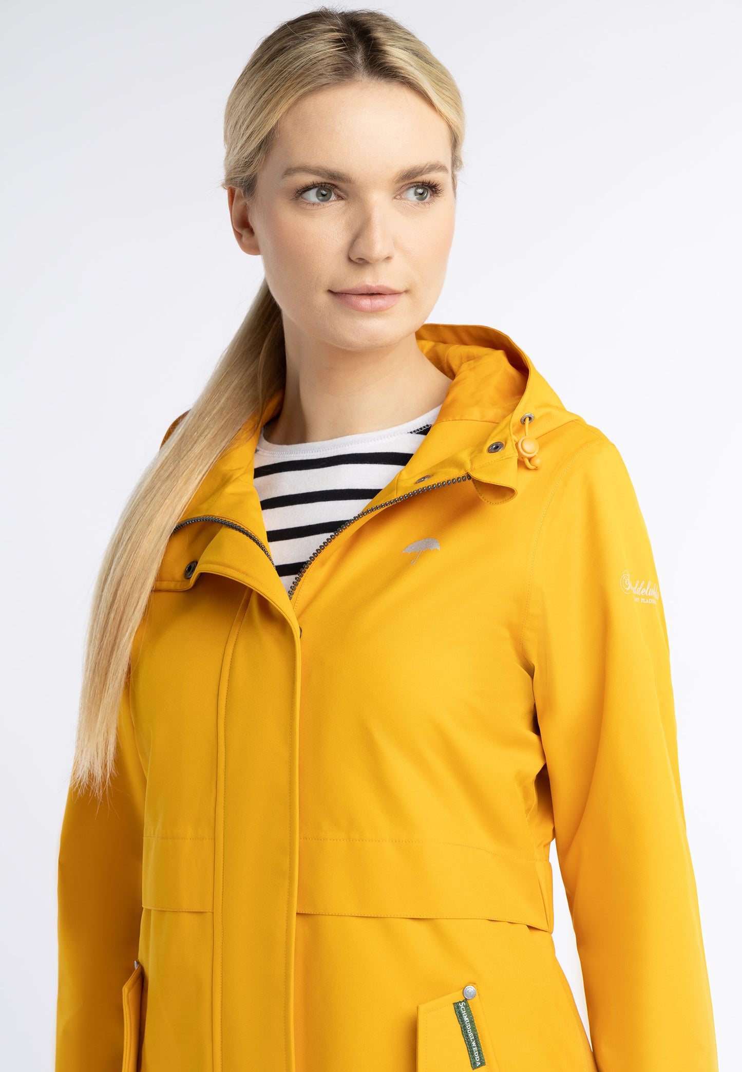 Schmuddelwedda women's rain parka