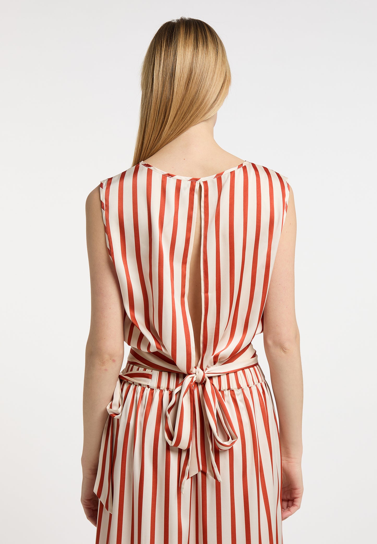 DreiMaster Klassik women's dress