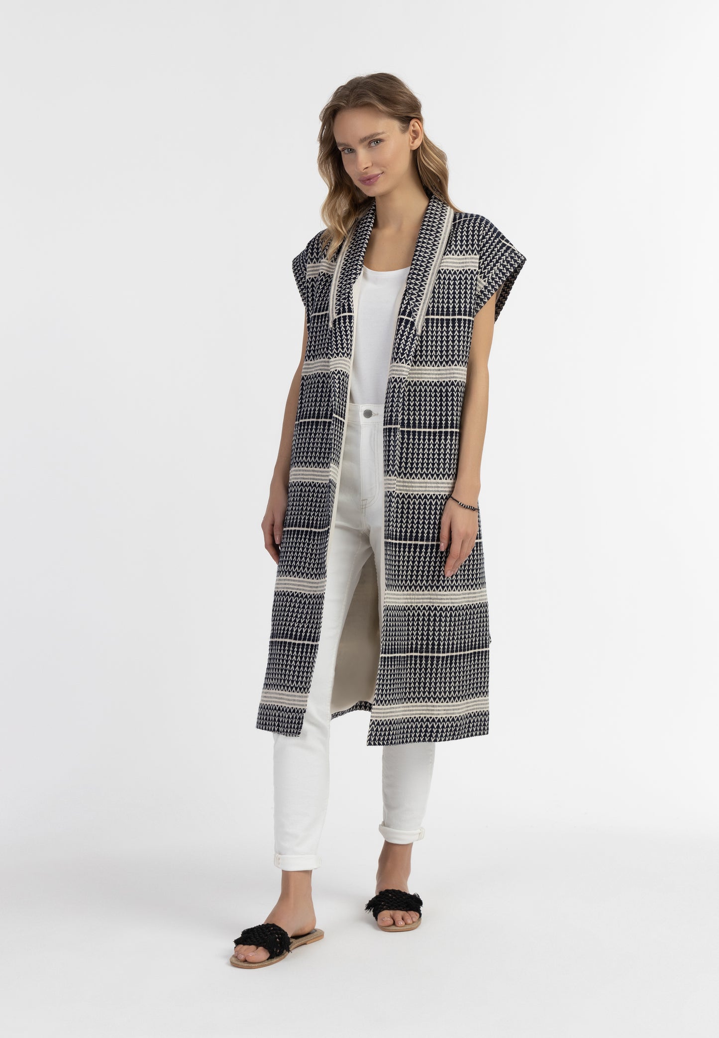 IZIA women's long vest