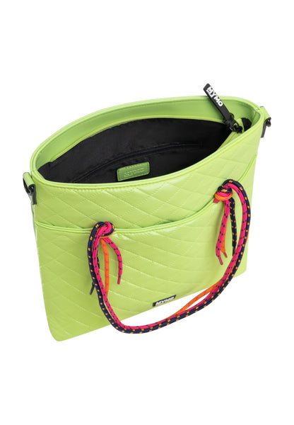 myMo ATHLSR women's shoppers