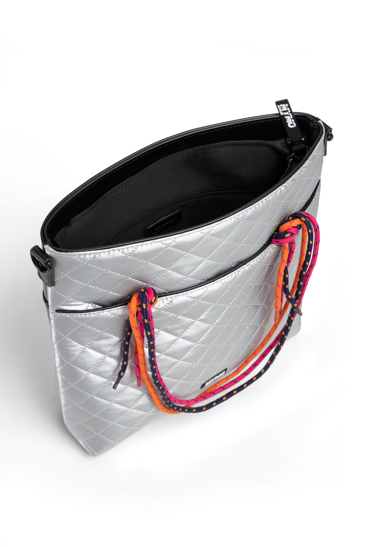 myMo ATHLSR women's shoppers