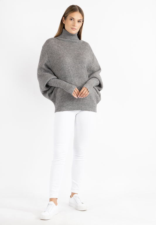 RISA women's knit sweater