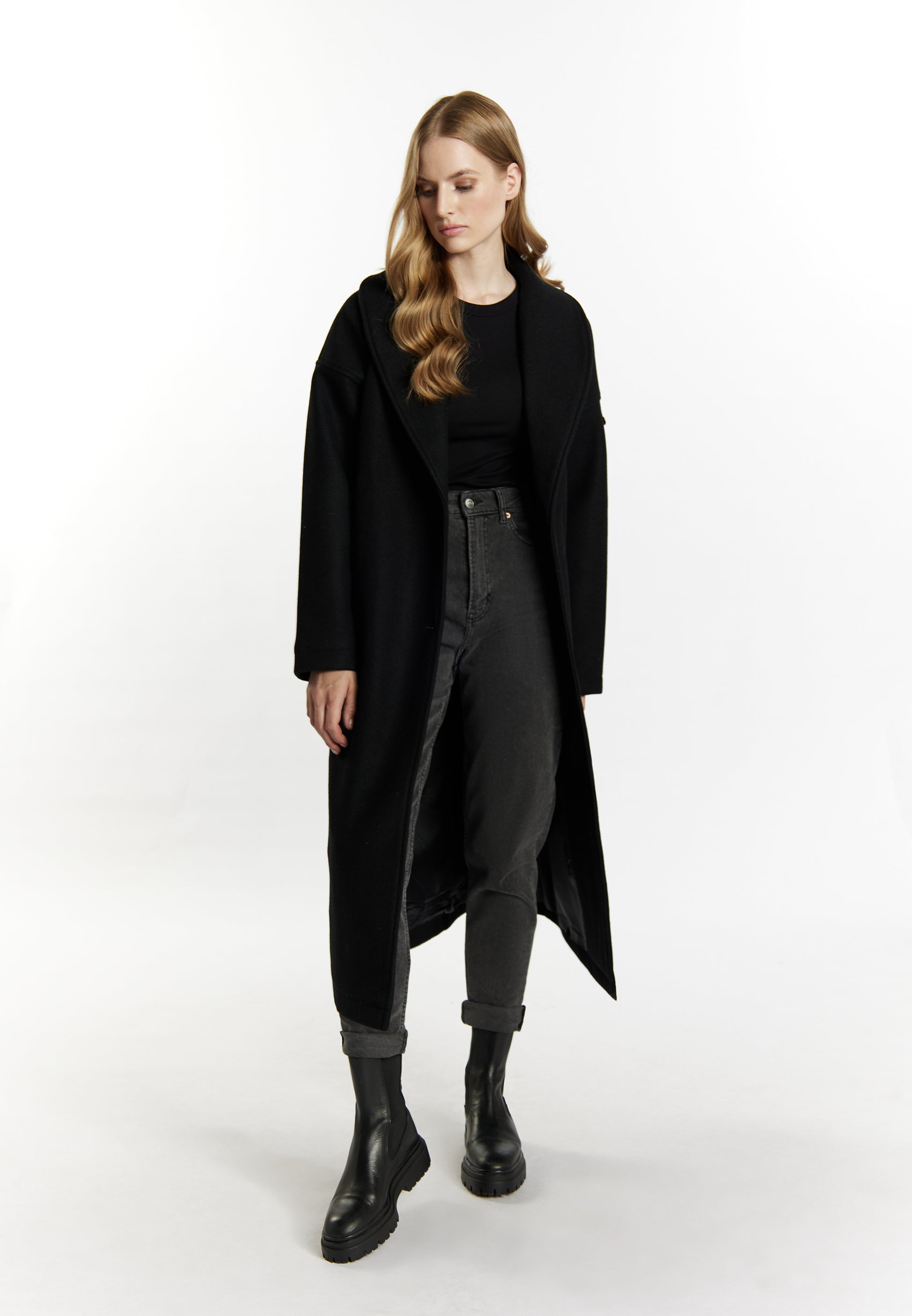 DreiMaster Vintage women's transitional coat in a wool look