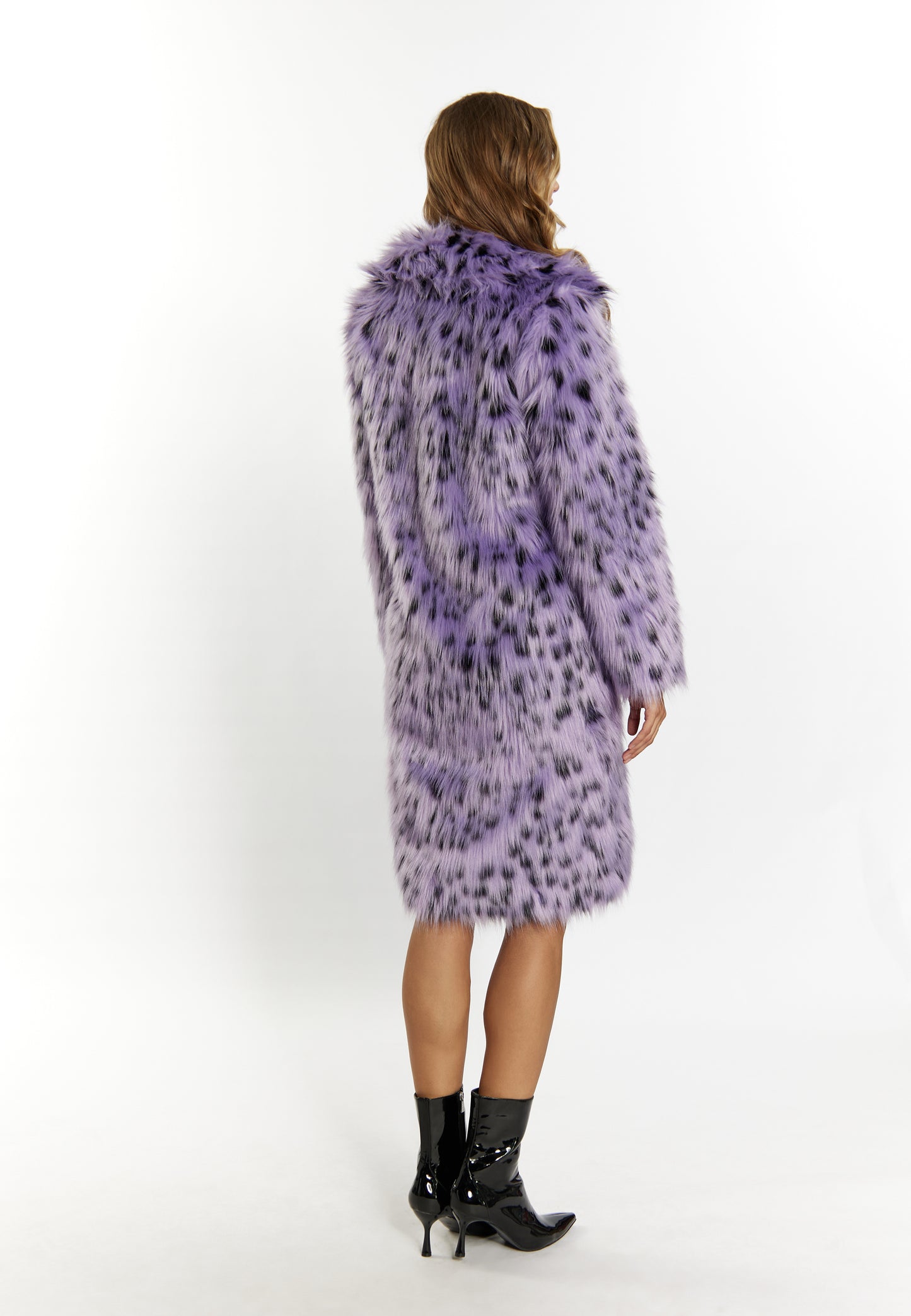 faina women's faux fur coat