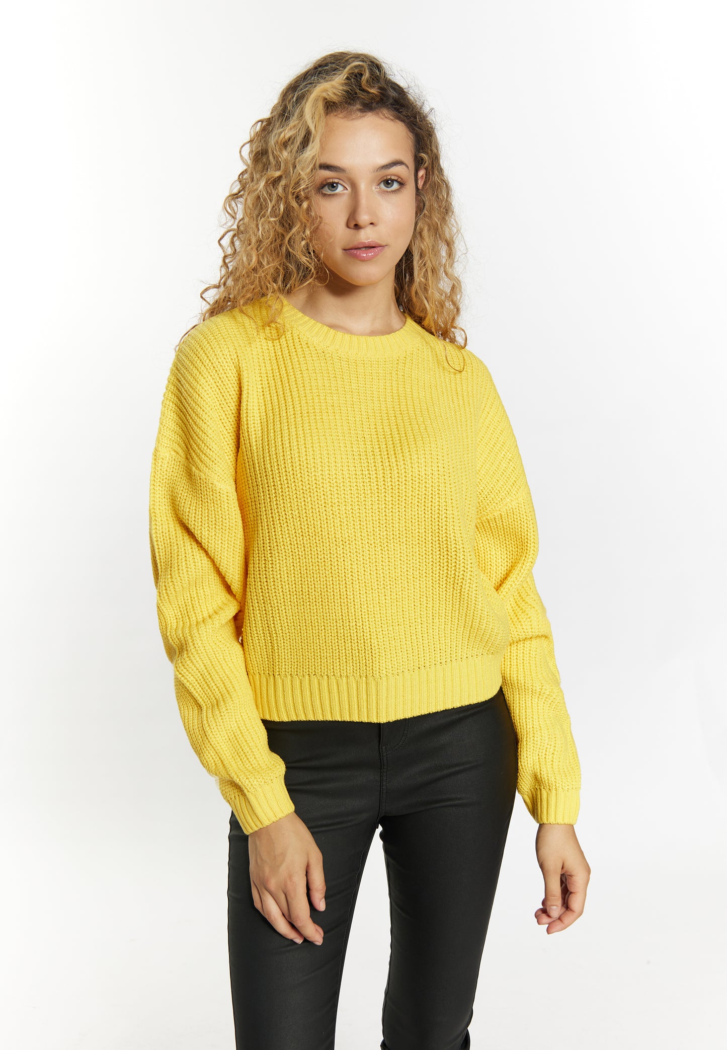 myMo women's knitted sweater