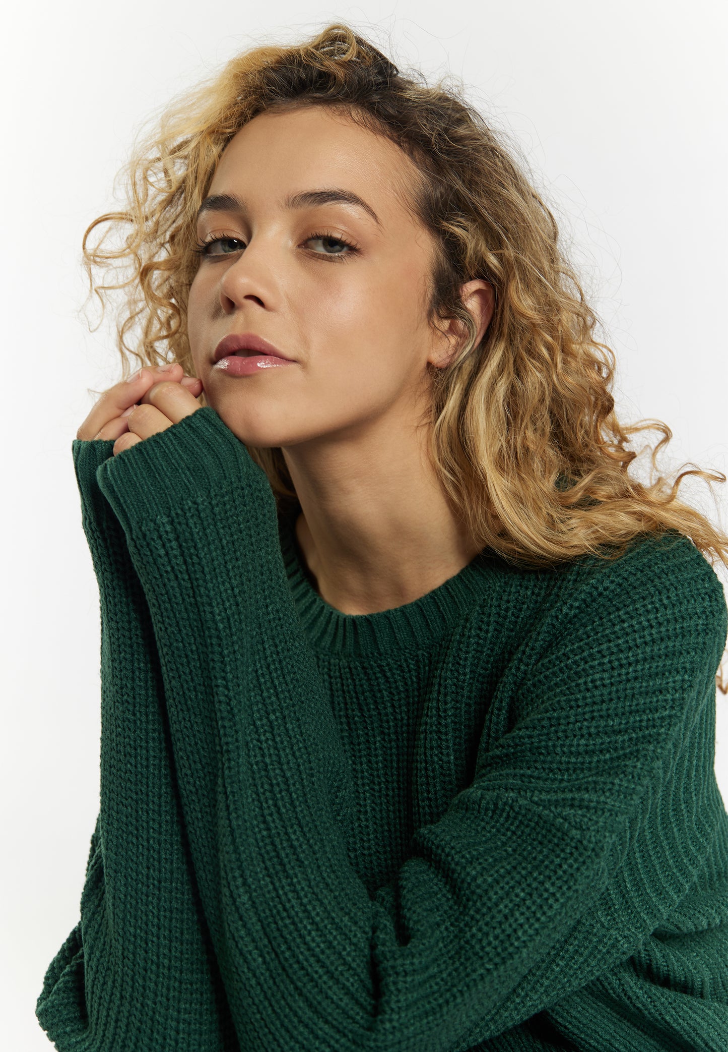 myMo women's knitted sweater