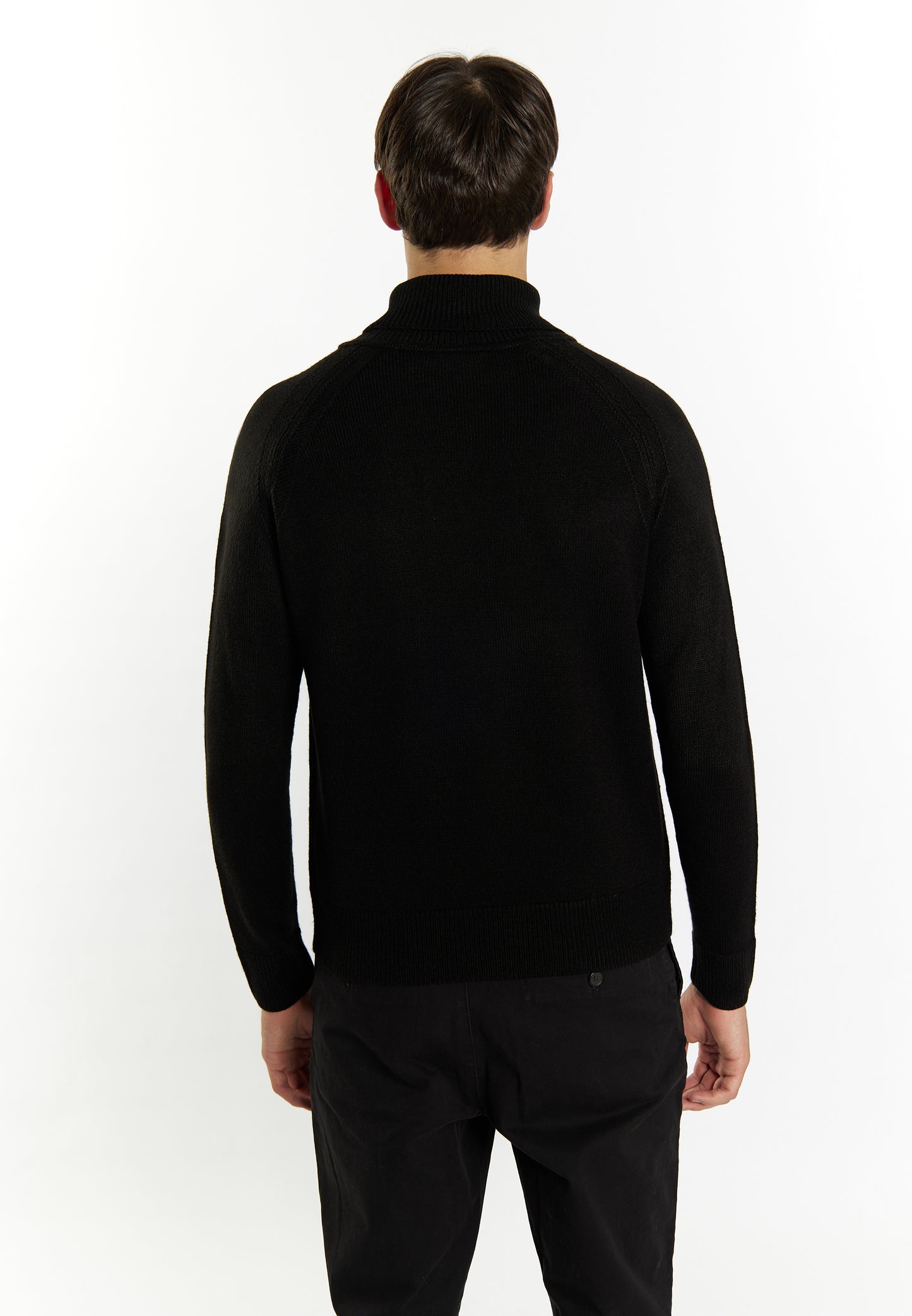Mo men's turtleneck sweater