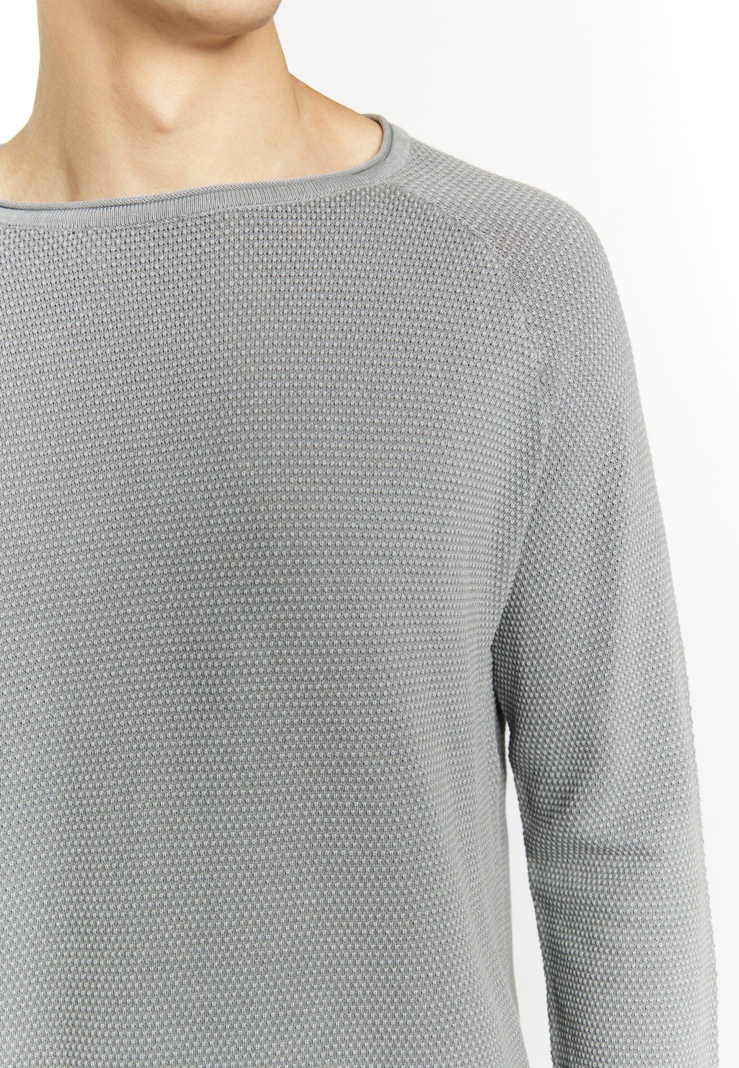 Mo men's knit sweater