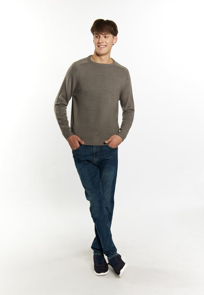 Mo men's sweater