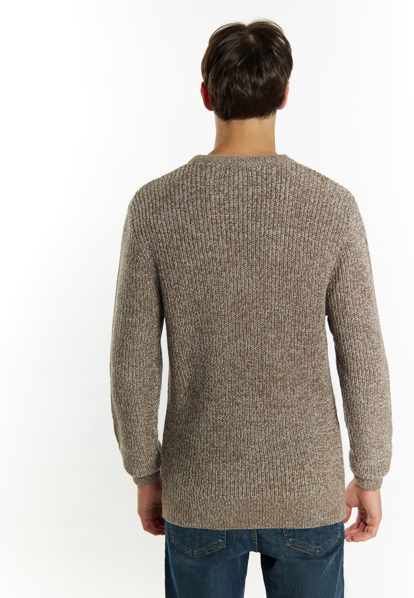Mo men's sweater