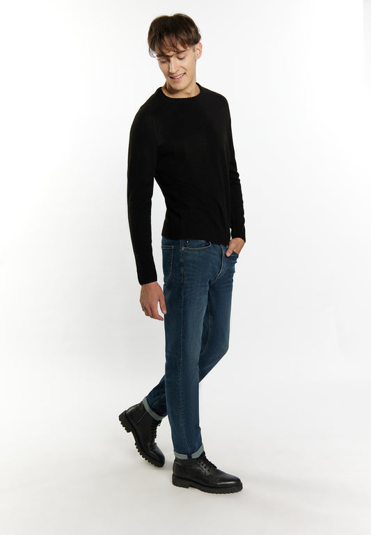 Mo men's sweater