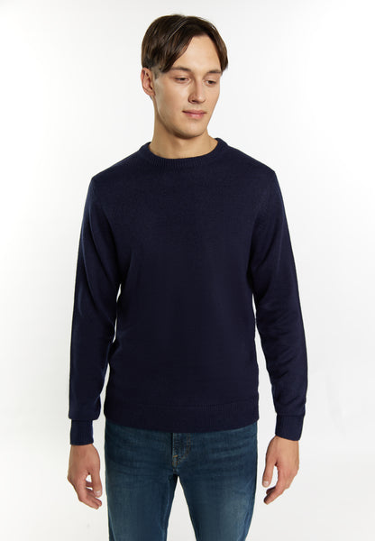 Mo men's sweater