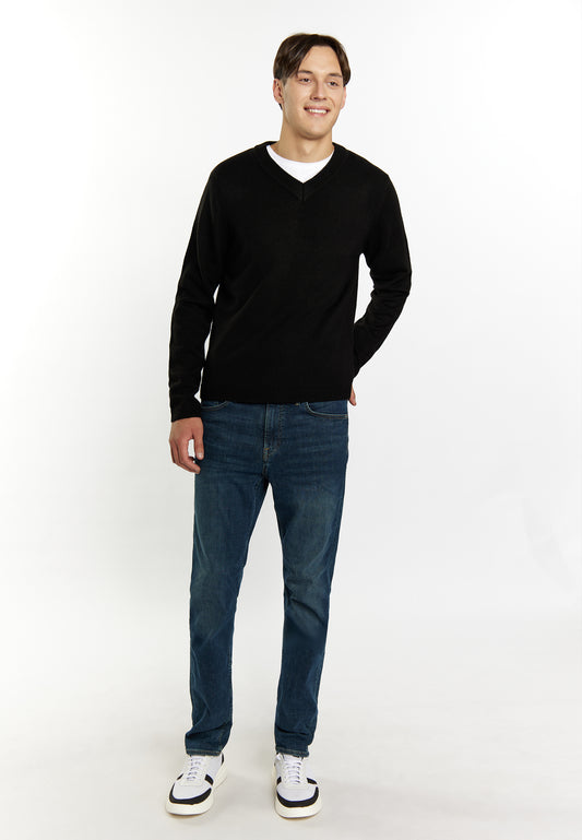 Mo men's sweater