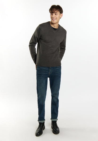 Mo men's sweater