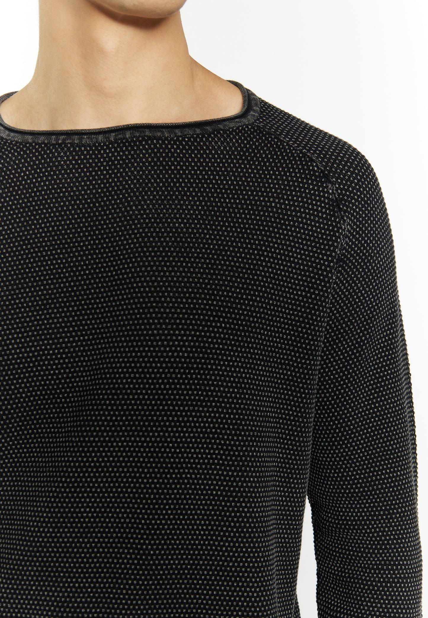 Mo men's knit sweater