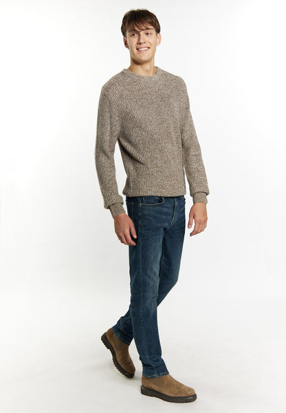 Mo men's sweater